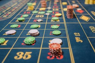 game Debet Poker